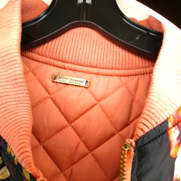 Betsey Johnson bomber - Picture 4 of 4